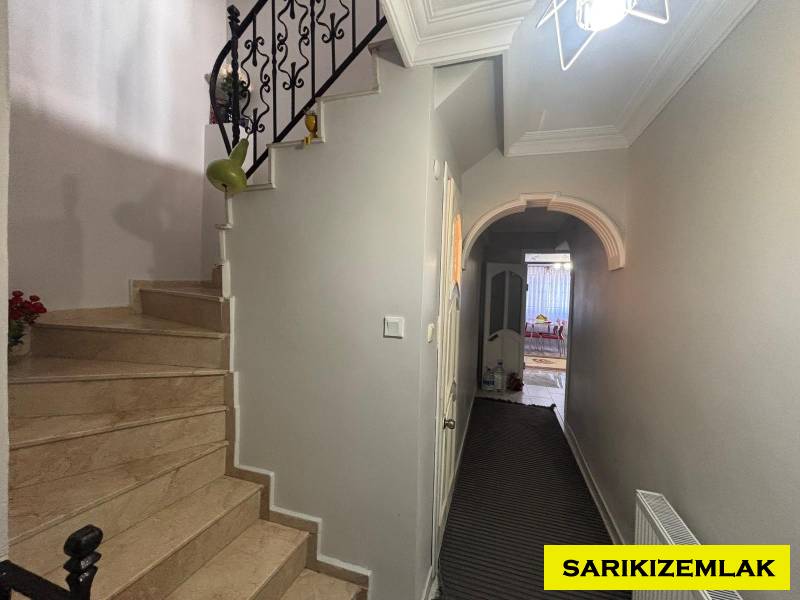 Edremit Soğanyemez Mah`da4+1  Daire. - 12